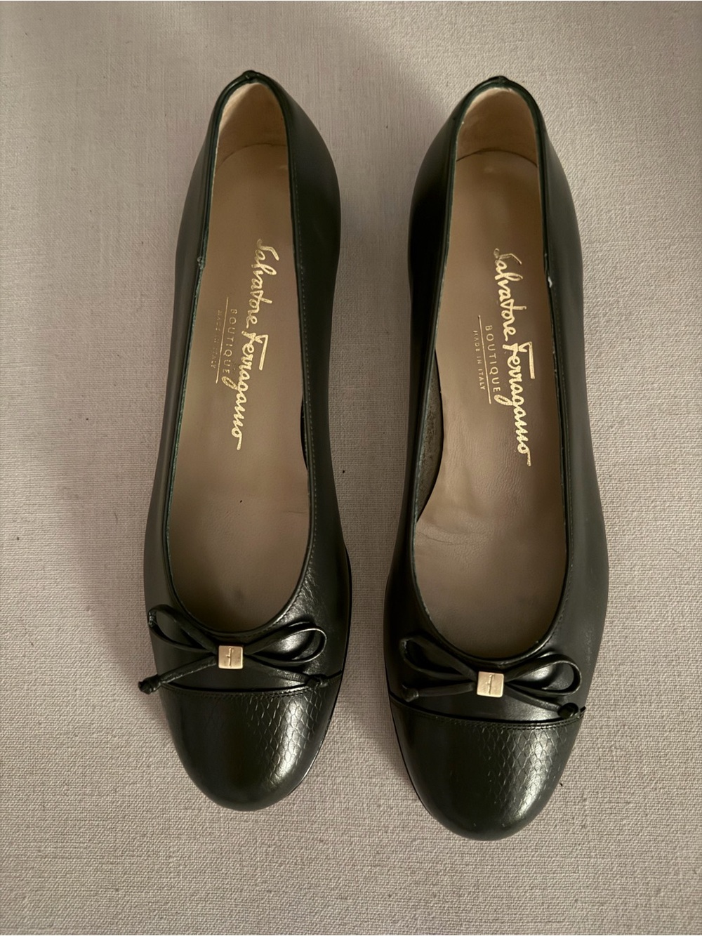 Salvatore Ferragamo Leather Bow Toe Flats